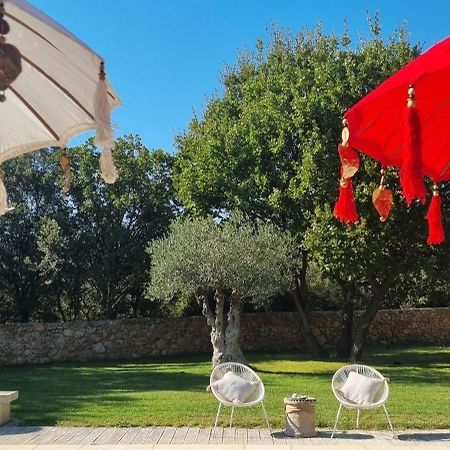 Le Clos Des Cambres Les Arcs-sur-Argens Exterior photo